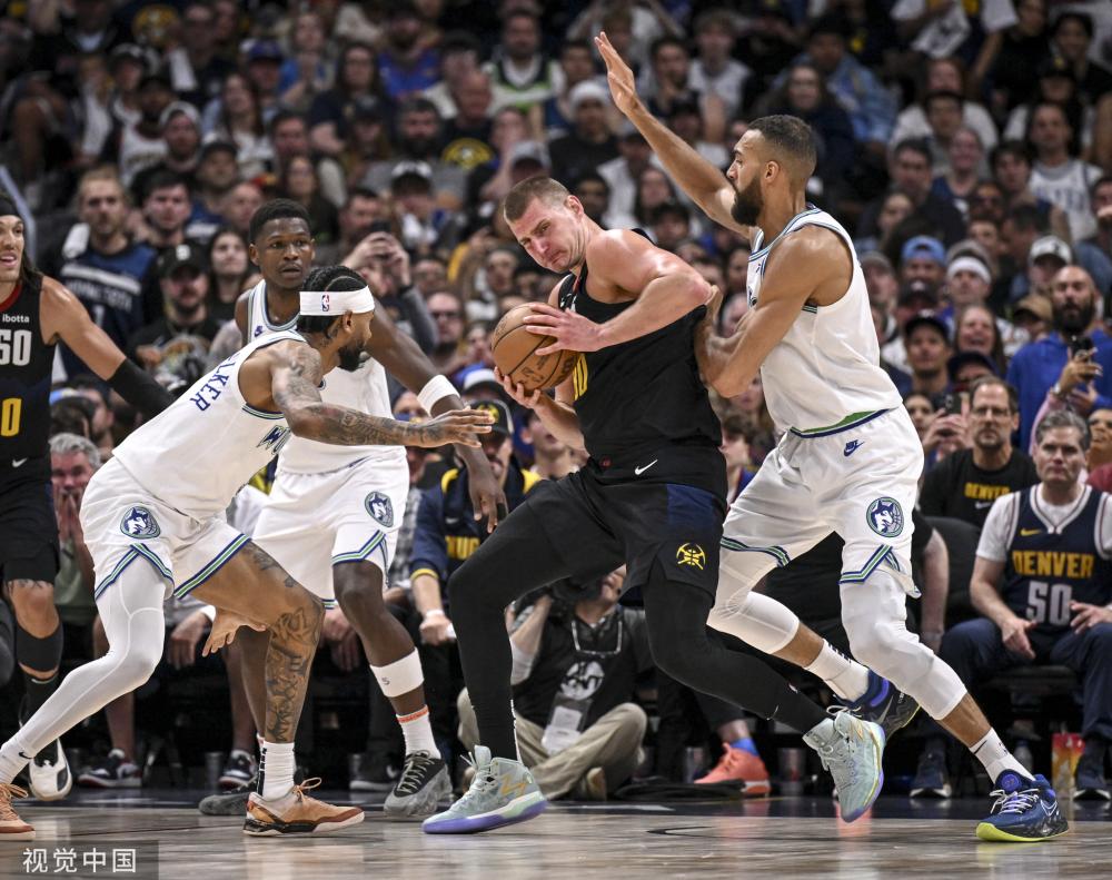 是球迷争议 是球迷争议